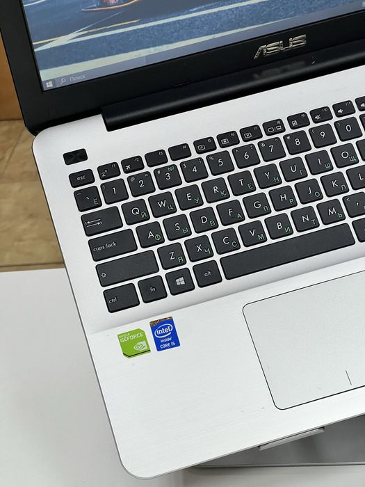 Ноутбук ASUS с видеокартой