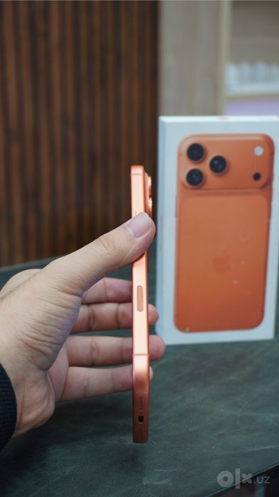 iPhone 17 Pro Max Orange 256GB 100% 20ta cycle
