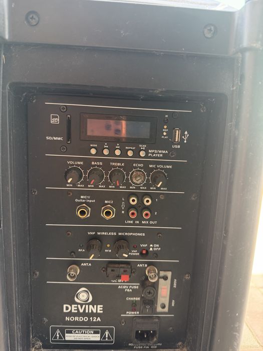 Boxa portabila bluetooth