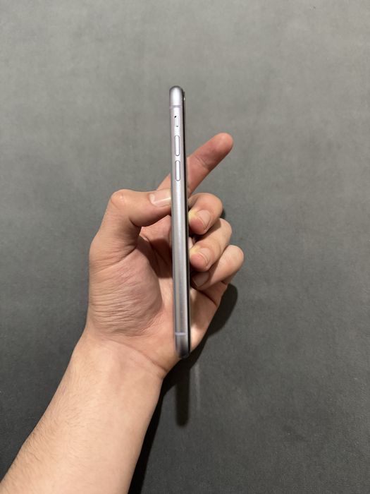 iPhone 11 64гб в отличном состоянии