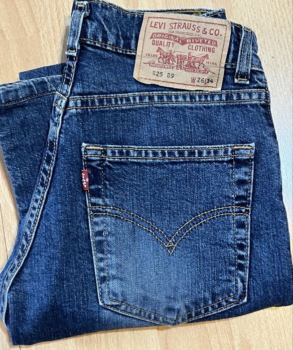Джинсы Levi’s  bootcut 525* женские