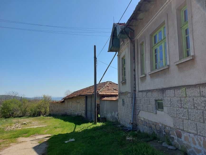 Продава се Къща в с. Пчелище, Област Велико Търново - 150 кв.м за 280 €/кв.м - Снимка #12