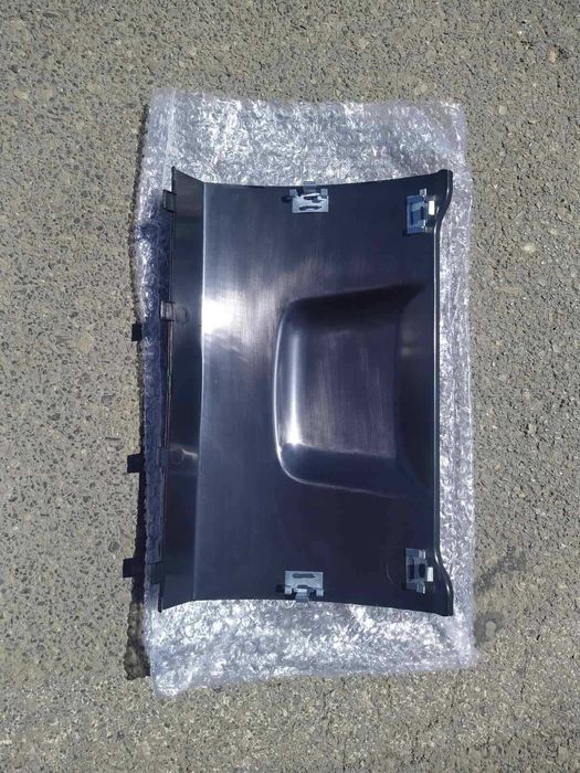 НОВИ части и аксесоари за  Мерцедес !