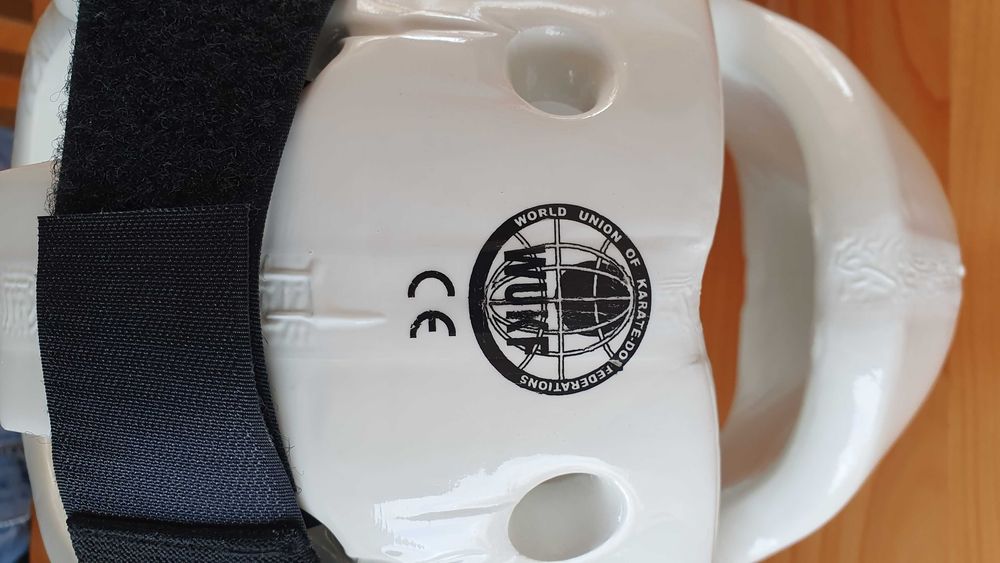 Casca de protectie Karate HAYASHI, Certificat "WUKF", Marimile S / M