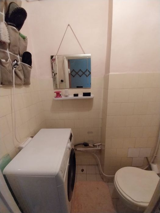 Apartament 3 camere, semidecomandat, str Proporgescu