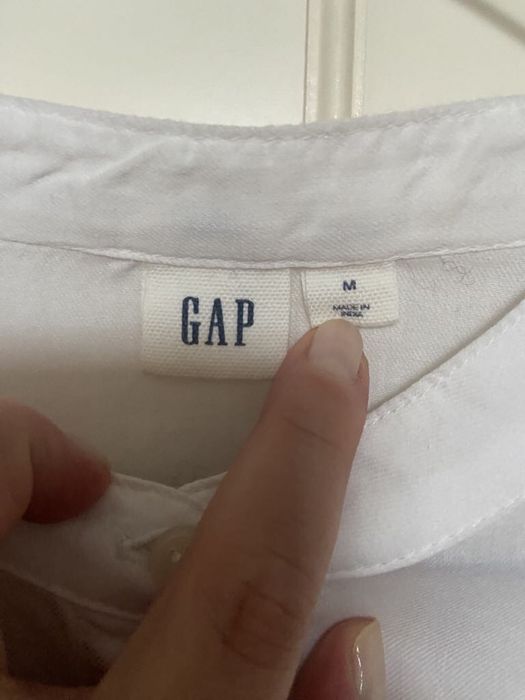 Бяла риза GAP, размер М/L