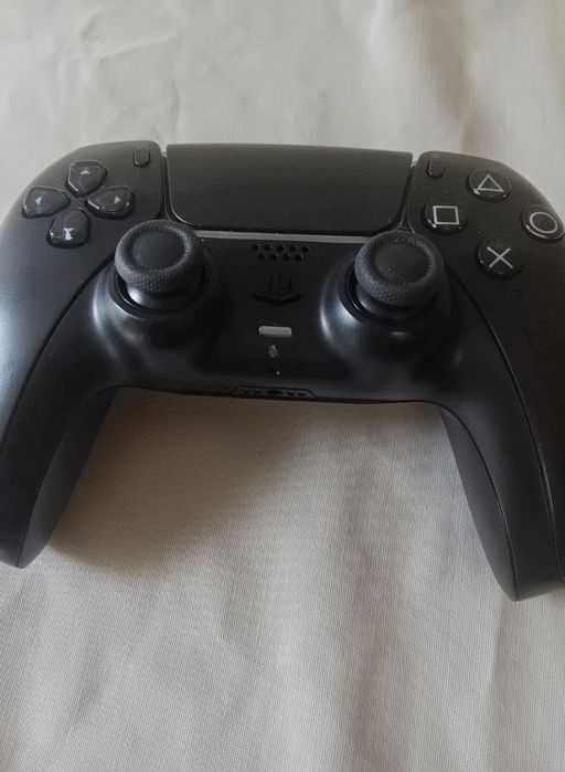 PS5 джойстик в добро състояние