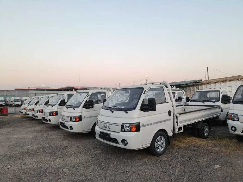 JAC X200 Gruzavoy endi qulay shartlar asosida xarid qiling