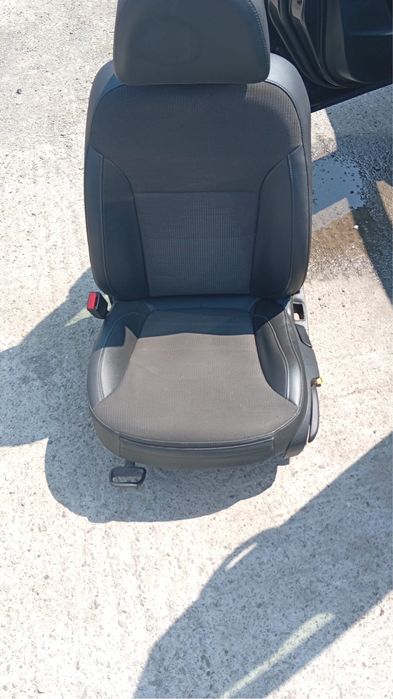 Scaune banchete fete usi Interior complet opel insignia fab 2011