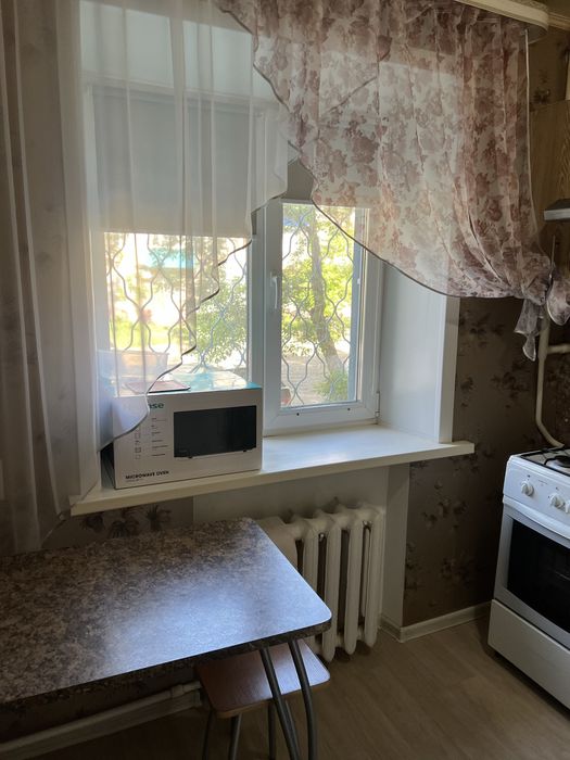 Сдам 1 комнатную длительно