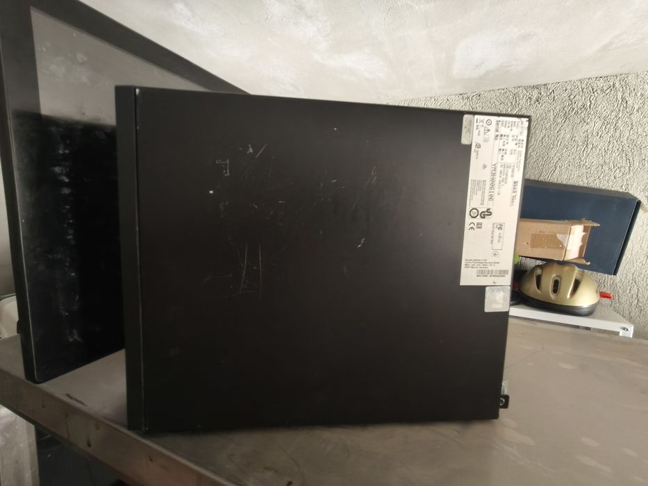 Компютър Fujitsu ESPRIMO