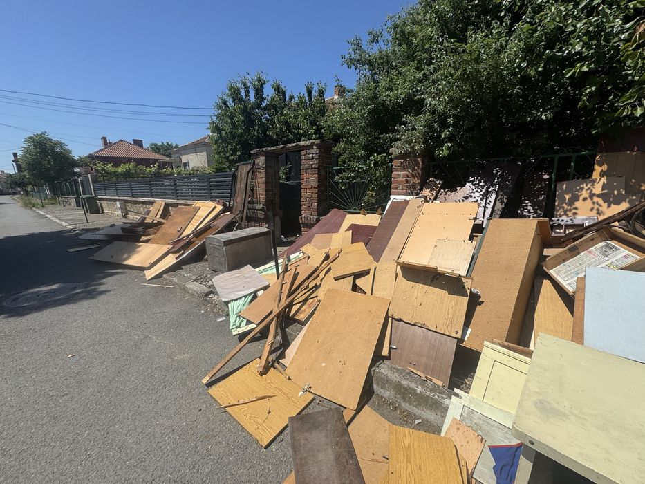 Хамали - Транспортни и хамалски услуги Бургс  - преместване и превоз