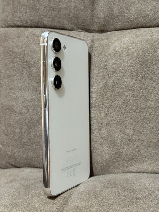 Продам Samsung s23