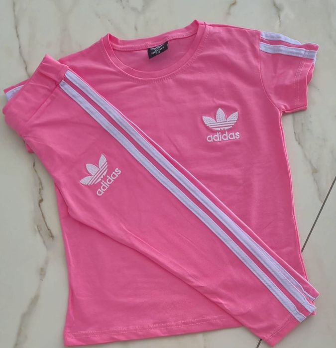 Compleuri fetite superbe  3-8 ani