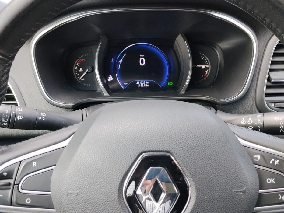 Renault megane 4/ 2019/1.5 dci Rate