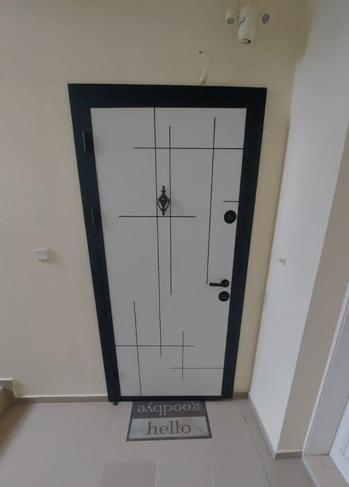 Продава се Тристаен апартамент в Бяла - 103 кв.м за 1166 €/кв.м - Снимка #1