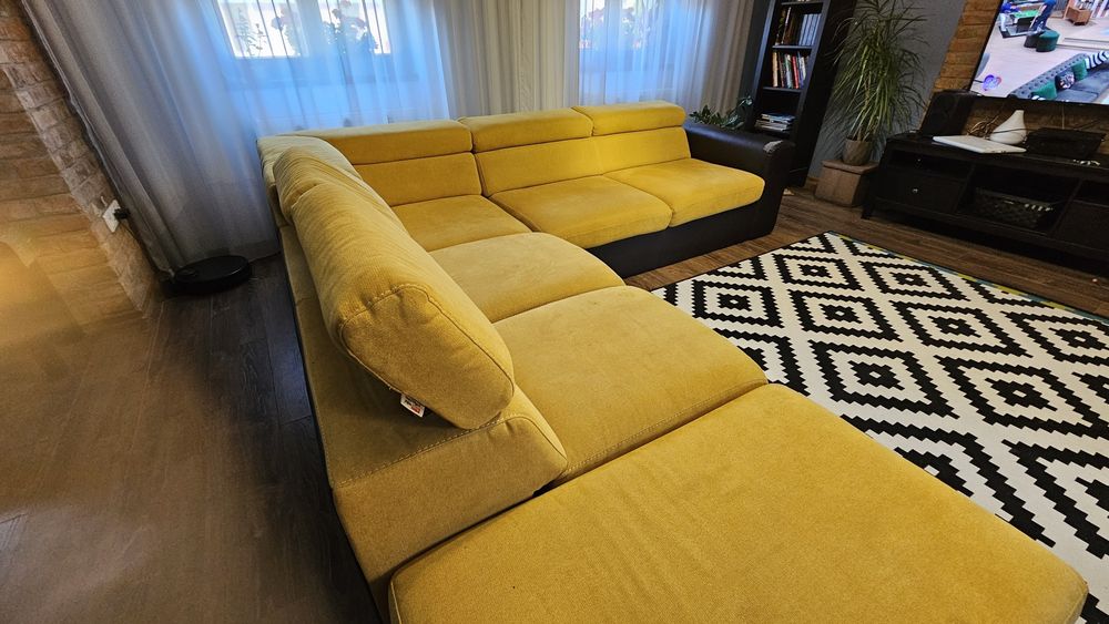 Canapea în formă de L de vânzare – 3000 RON

Se vinde o canapea în for