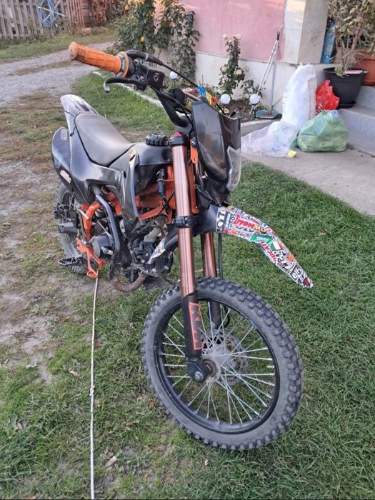 Vand cross kxd 125cc