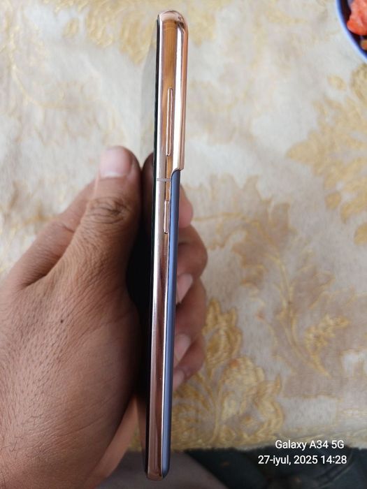 Самсунг С21 5Г холати чотки