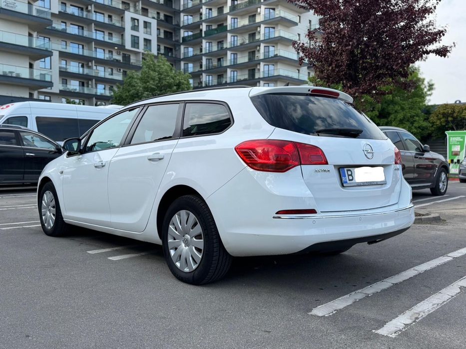 OPEL Astra 2015 — imagine 3