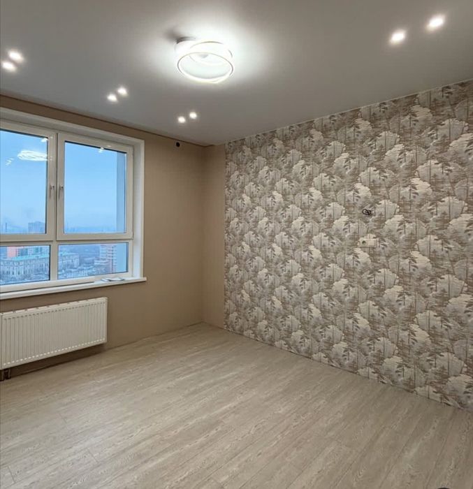 Шпатлёвка,покраска, обои.