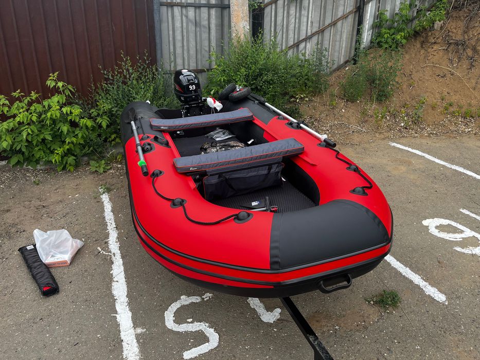 Продам лодку с мотором и эхолотом