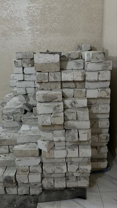 Продам кирпич б/у