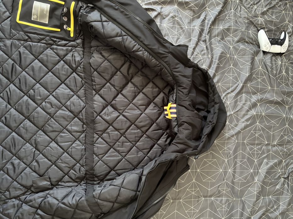 Vand geaca de iarna impermeabila