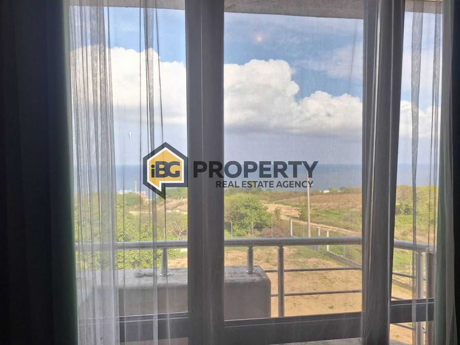 Продава се Двустаен апартамент в Бяла - 70 кв.м за 547 €/кв.м - Снимка #3