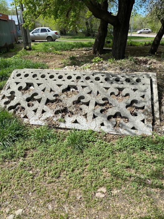 Отдам даром плиты