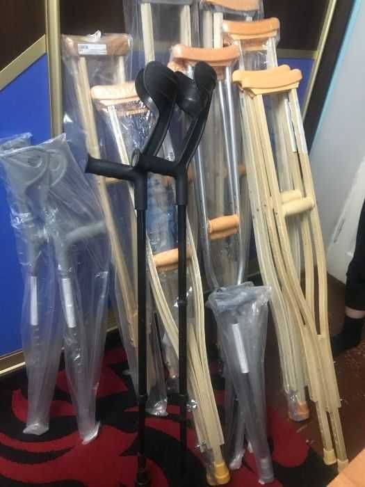 Костыль подлокотник, подмышечные костыли