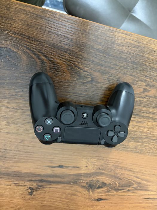 Playstation 4 Slim 1Tb