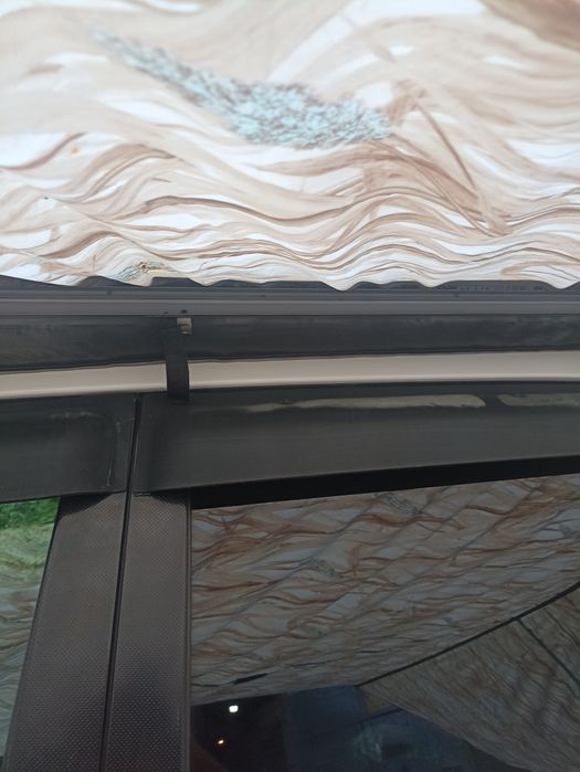 Продам маркизу на автомобиль