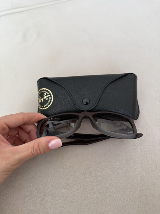 Оригинални очила на Ray-Ban