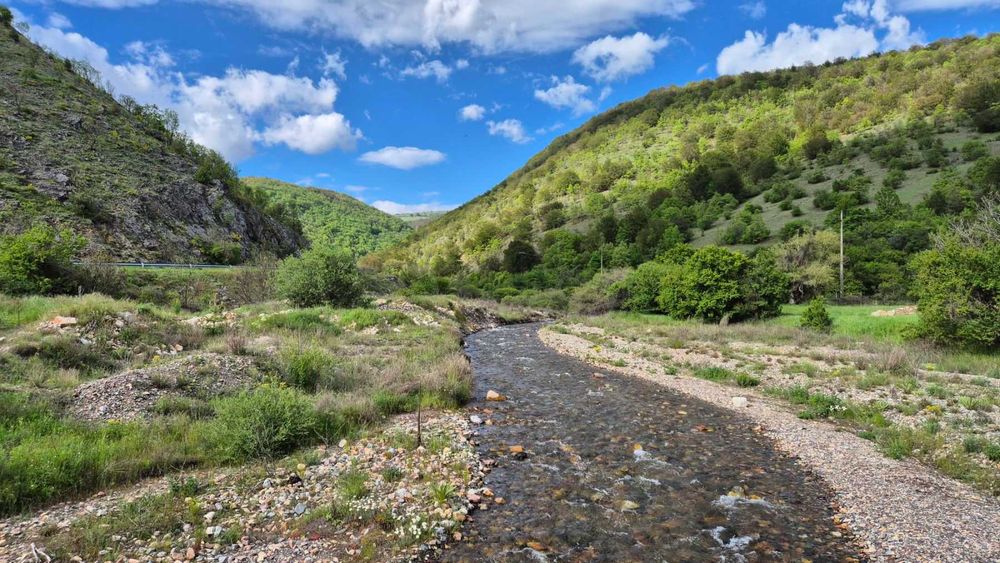 Новострояща се къща в село Боснек, Обл. Перник