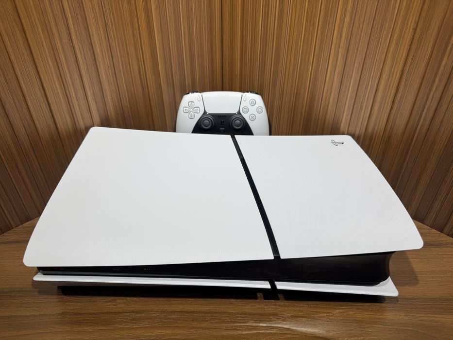 Playstation 5 1TB CD