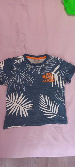 Тениски Guess и Boboli 3 години