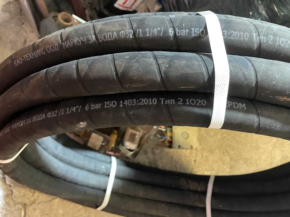 Маркучи за вода Ф32 EPDM