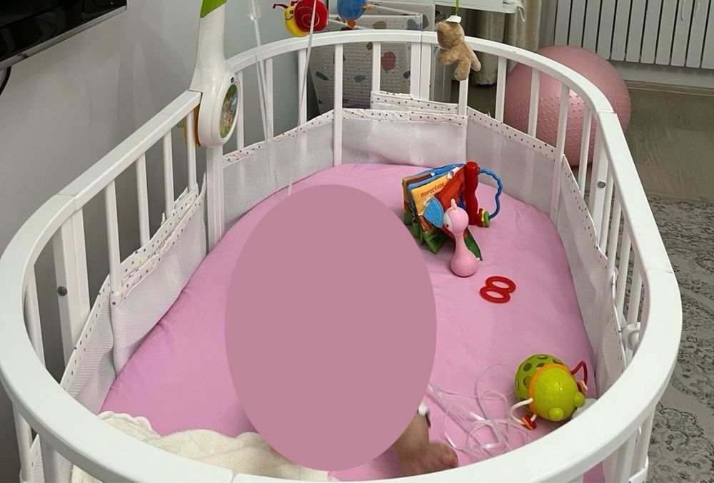 Продам кроватку б/у 7в1 Северянка