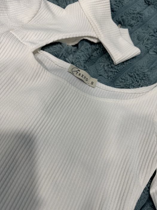 Боди ( кофта) новая