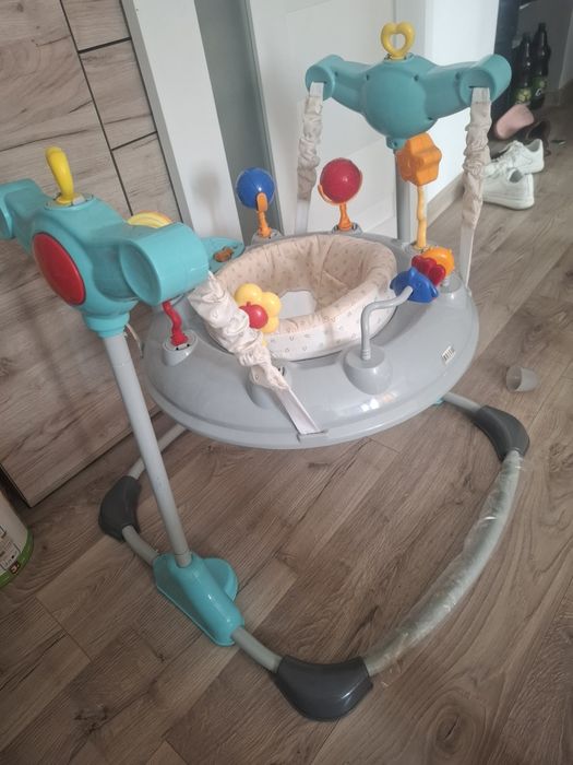 Vând Jumper folosit