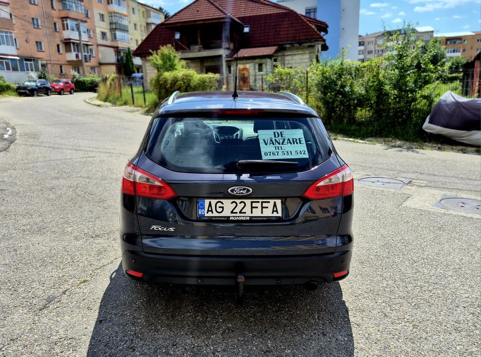FORD Focus 2013 — imagine 5