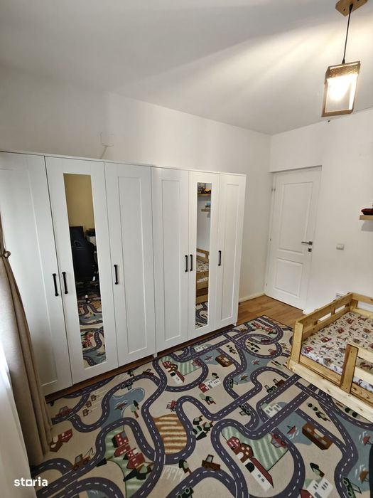 Apartament cu 3 camere, 58 mp, 2 balcoane, zona Statiei de Pompieri