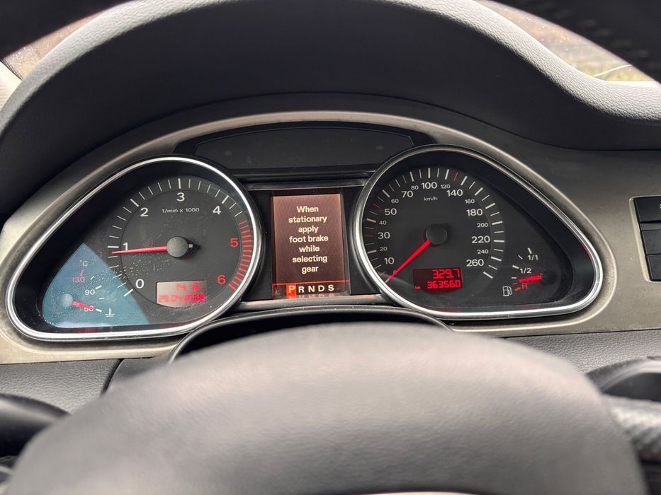 AUDI Q7 0 — imagine 5