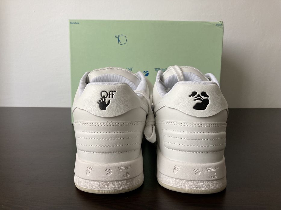 NEW! - Off White Out of Office “For Walking”