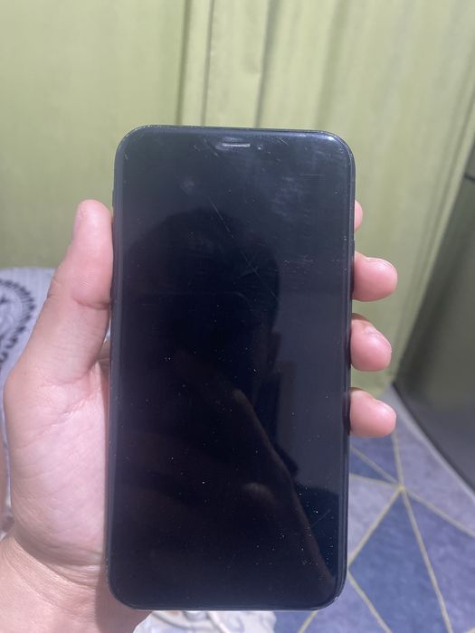 Iphone xr 128гб эмкос 81%