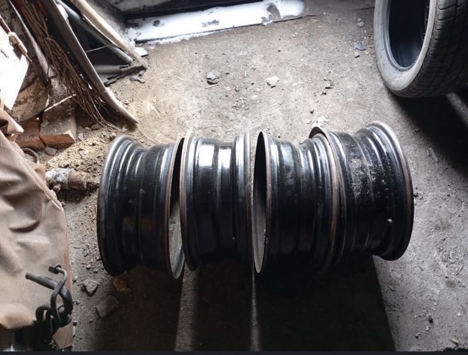 Продам колеса R15 195/55