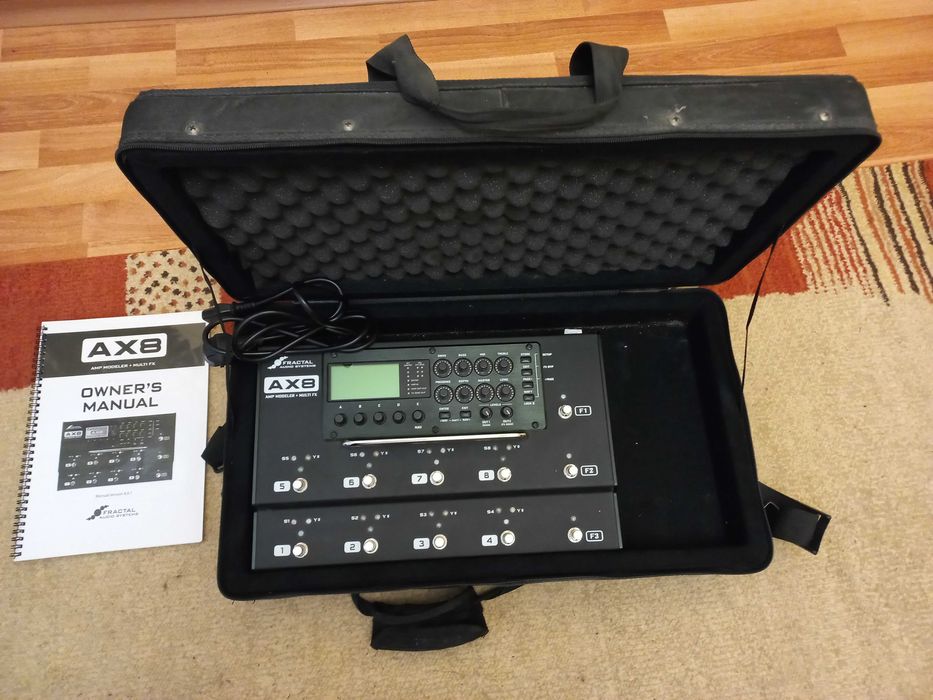 Китарен процесор/modeler FRACTAL AX8 + чанта