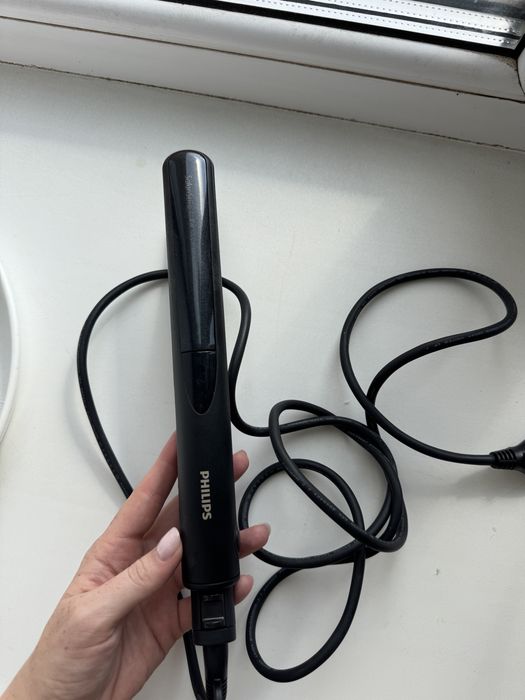 Утюжок для волос Philips SalonStraight