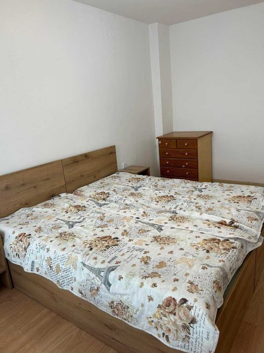 Дава се под наем Тристаен апартамент в Пловдив, Център - 100 кв.м за 468.69 € - Снимка #8